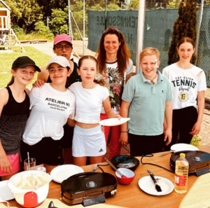 Waffelstand der Jugend am Schleifchenturnier